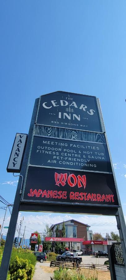 The Cedars Inn Hotel & Convention Centre Gibsons Exterior foto